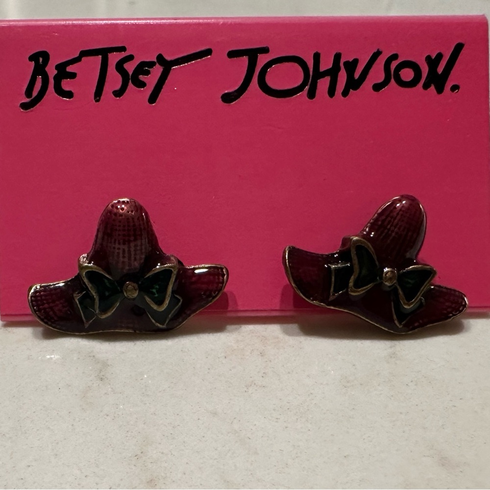 NWT Betsey Johnson Festive Burgundy/Red and Green Hat Earrings